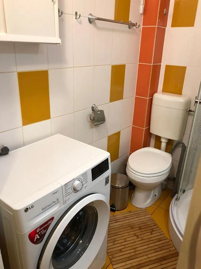 Romancierilor Studio With Self Check In Bucureşti